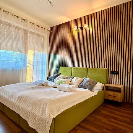 Apartament Lesny Z Kominkiem - Viva Pod Giewontem Apartamenty Zakopane Ngoại thất bức ảnh